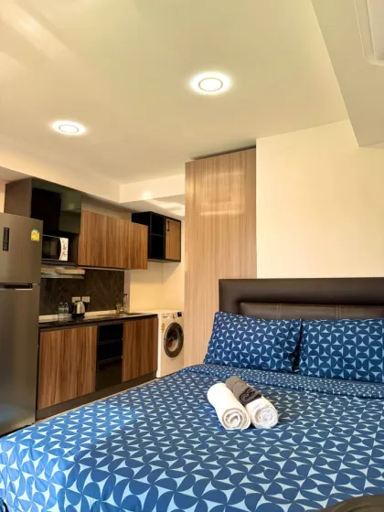 Stilvolles Studio mit Poolblick im 777 Beach Condo, Mai Khao