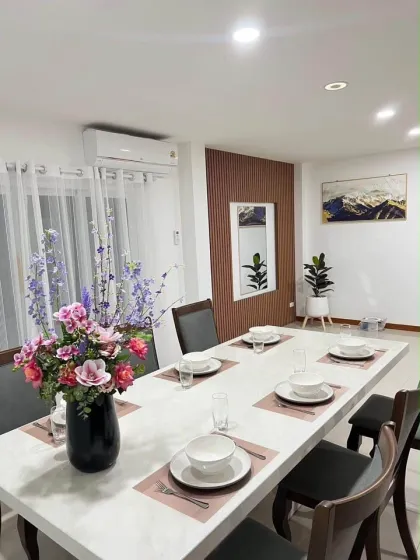 Amplia villa de 4 habitaciones en alquiler cerca de la cascada de Kathu