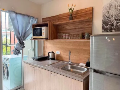 Moderne 1-Zimmer-Wohnung zur Miete in Dcondo Reef, Kathu