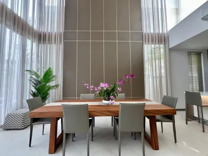 Luxury 4-Bedroom Lagoon Villa for Rent in Grand View Residence