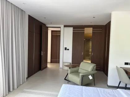 Luxury 4-Bedroom Lagoon Villa for Rent in Grand View Residence
