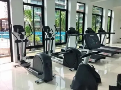 1 Schlafzimmer, 2 Badezimmer Wohnung zur Miete in Chalong Miracle Condo