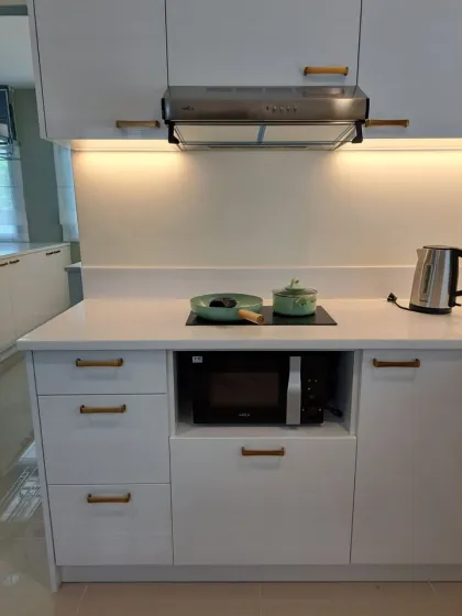 Luxuriöse freistehende 3-Zimmer-Villa mit Bergblick in Kathu