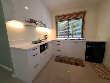 Luxuriöse freistehende 3-Zimmer-Villa mit Bergblick in Kathu