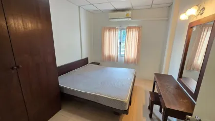 Maison mitoyenne confortable 2 chambres à louer à Kathu, Phuket