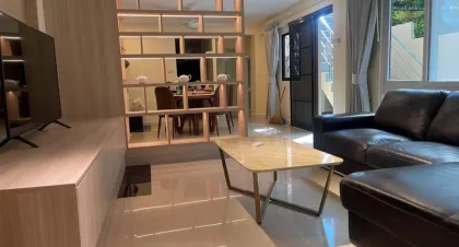 Neu renovierte 1-Zimmer-Wohnung + Büro zur Langzeitmiete in Patong