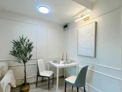 普吉皇家广场宽敞一居室公寓出租