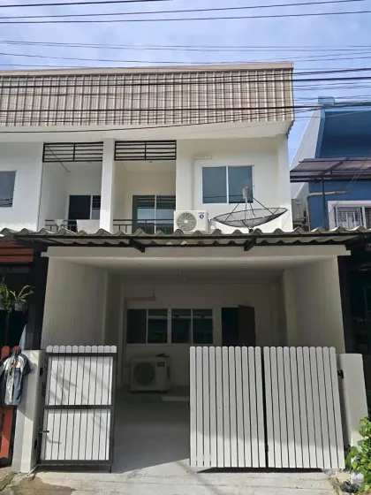 Casa de 2 dormitorios y 2 baños en alquiler en Kathu, Phuket
