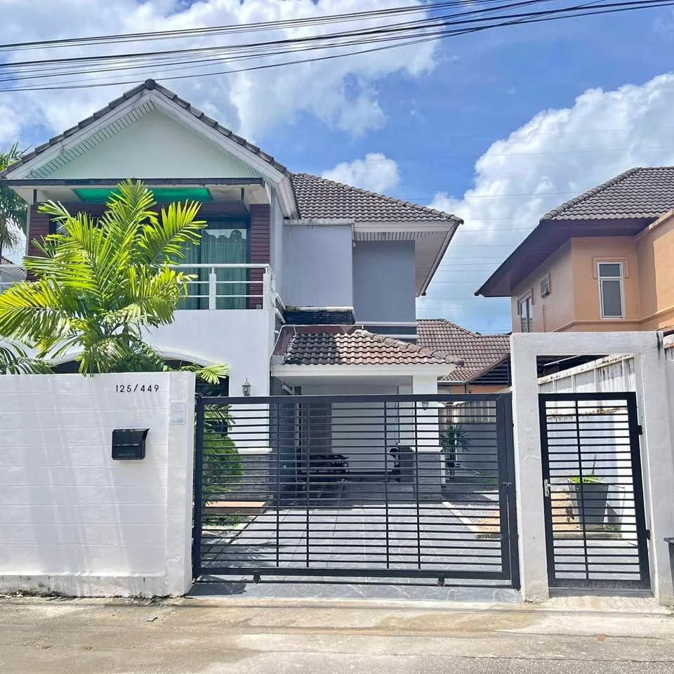 3-Bedroom Fully Furnished Villa Near IKEA Phuket for Rent
