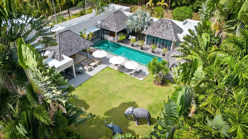 Spacious Luxury Villa in Layan Estate with Pool