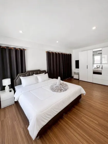 3 Schlafzimmer Villa nahe Bang Tao zu vermieten
