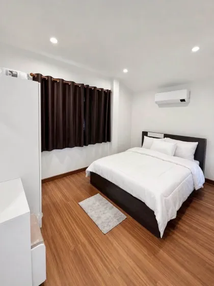 3 Schlafzimmer Villa nahe Bang Tao zu vermieten