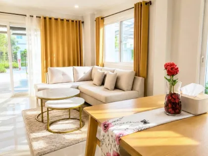 3 Schlafzimmer Villa nahe Bang Tao zu vermieten