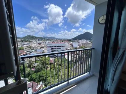 Appartement 2 Chambres avec Sécurité Moderne à Supalai Vista Phuket