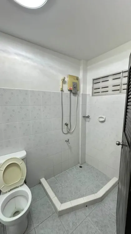 Casa de 2 habitaciones y 3 baños en alquiler en Patong