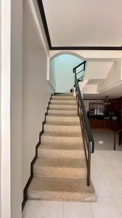 Casa de 2 habitaciones y 3 baños en alquiler en Patong