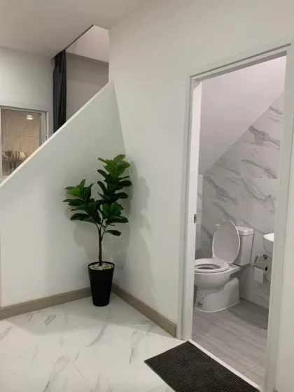 全新两层别墅出租，普吉镇中心区