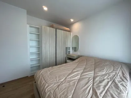 Moderno condominio de 2 habitaciones con vista a la piscina en Phyll Phuket