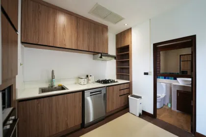 Villa Privada con 2 Dormitorios y Piscina con Amplio Jardín en Cherngtalay
