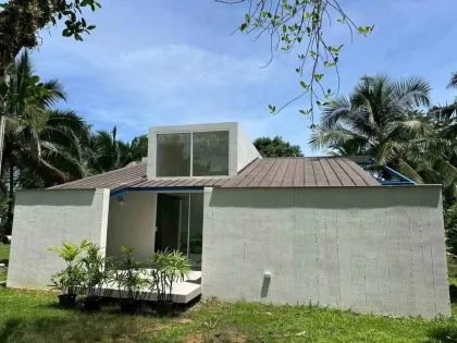บ้าน 1 ห้องนอน พร้อมสวนให้เช่าในป่าคลอก