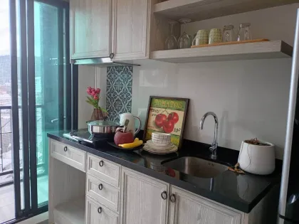 1-Zimmer-Wohnung im The Base Height nahe Bangkok Hospital Phuket