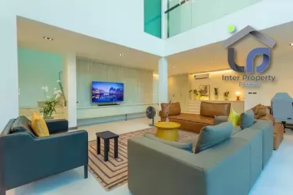 Geräumige 4-Zimmer-Wohnung mit 4 Bädern in Bangtao