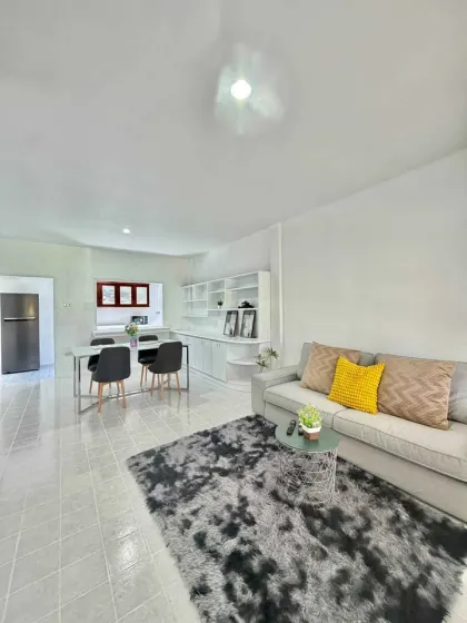 Acogedora villa de 2 habitaciones en alquiler en Phuket Villa 5, Wichit