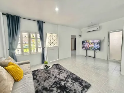 Acogedora villa de 2 habitaciones en alquiler en Phuket Villa 5, Wichit