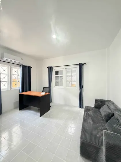 Acogedora villa de 2 habitaciones en alquiler en Phuket Villa 5, Wichit
