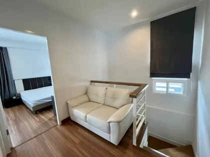 Moderne 3-Schlafzimmer-Villa zur Miete in Palm Springs Ban Pon, Thalang