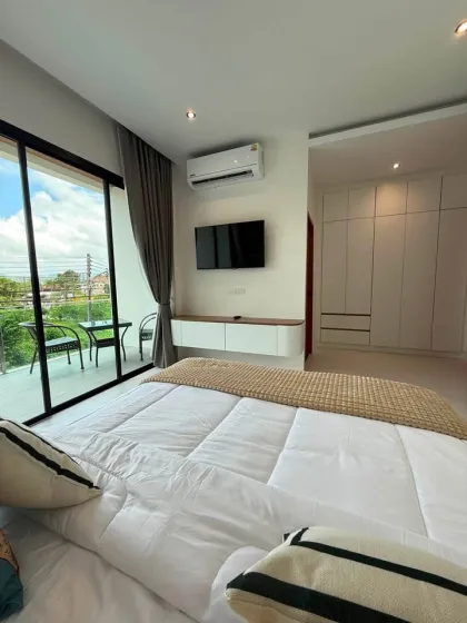 3-Bedroom 4-Bathroom Pool Villa for Rent in Rawai