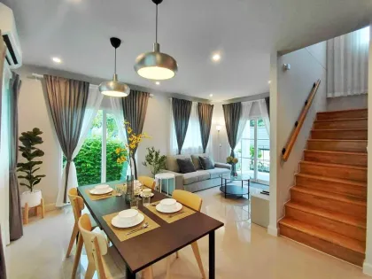 4-Zimmer-Villa mit Pool & Fitnessbereich in Paklok