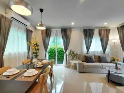 4-Zimmer-Villa mit Pool & Fitnessbereich in Paklok