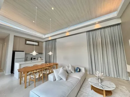 Rawai Charn Villa 1豪华3卧室带游泳池别墅出租