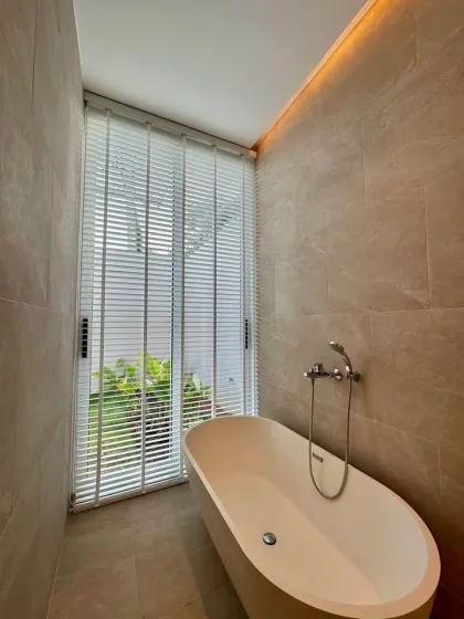 Rawai Charn Villa 1豪华3卧室带游泳池别墅出租