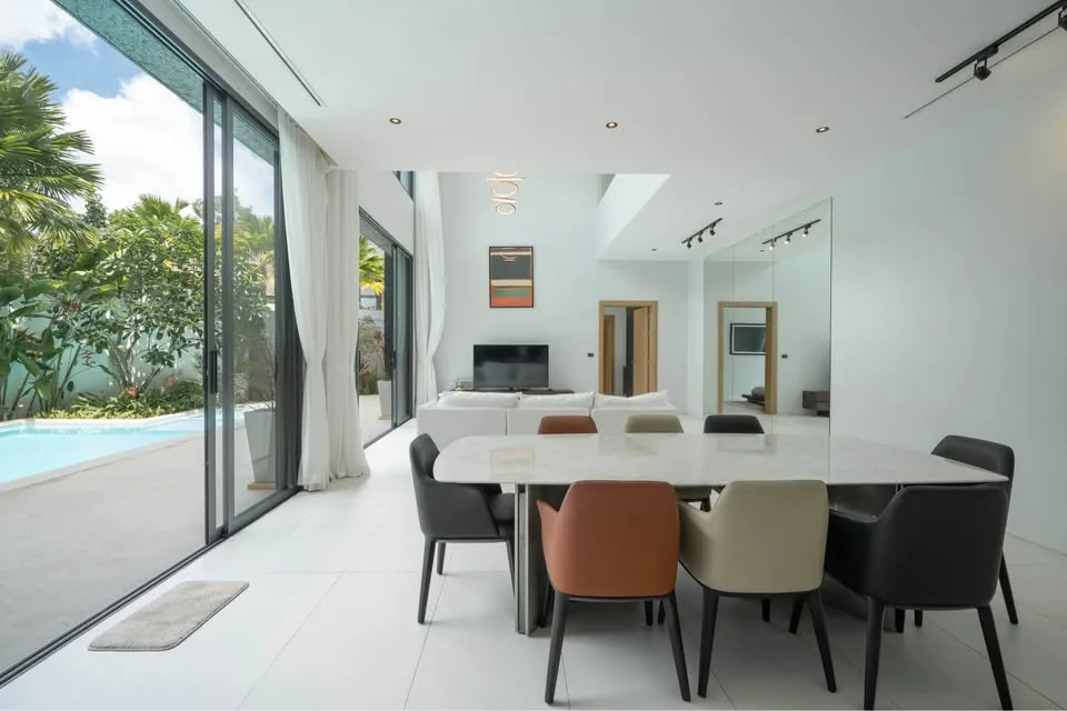 Luxuriöse Familienvilla mit Pool nahe BISP Phuket