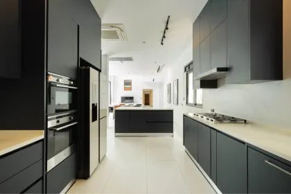 Luxuriöse Familienvilla mit Pool nahe BISP Phuket