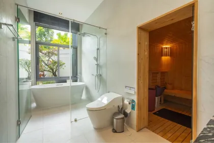 Luxuriöse Familienvilla mit Pool nahe BISP Phuket