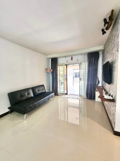 Phanason Grandville Bangjo，Thalang 2卧2浴出租别墅