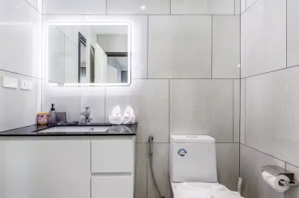 Modern 2-Bedroom Apartment near Bangtao Beach