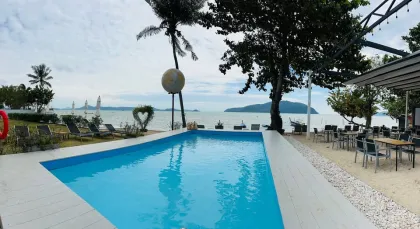 Beachfront 1-Bed Condo at The Beachfront Hotel, Rawai