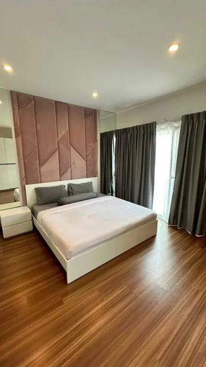 3-Schlafzimmer, 3-Badezimmer Stadthaus in Thalang zu vermieten