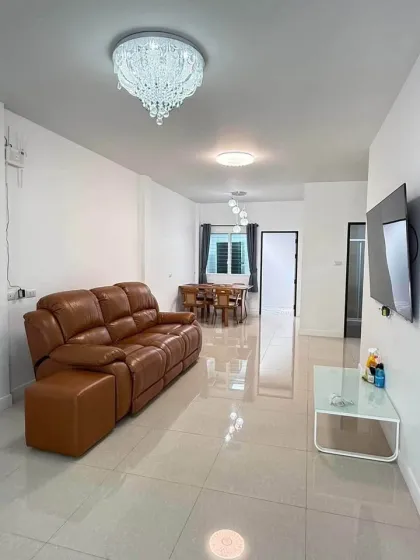 Pet-Friendly 3-Bedroom Villa for Rent at Villa Chaofah 2, Kathu