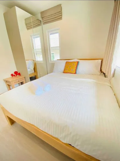 Apartamento de 4 habitaciones con jardín privado en Ko Kaeo