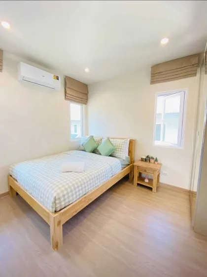 Apartamento de 4 habitaciones con jardín privado en Ko Kaeo