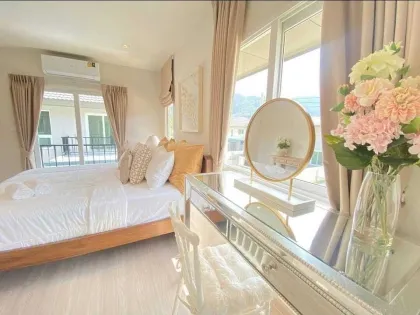 Apartamento de 4 habitaciones con jardín privado en Ko Kaeo