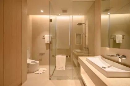 Villa Intelligente Ultra Luxe avec Piscine, 5 Chambres et 6 Salles de Bain