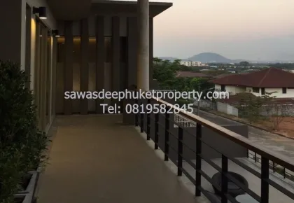 Spacious 4-Bedroom Villa with Private Pool in Quiet Chalong