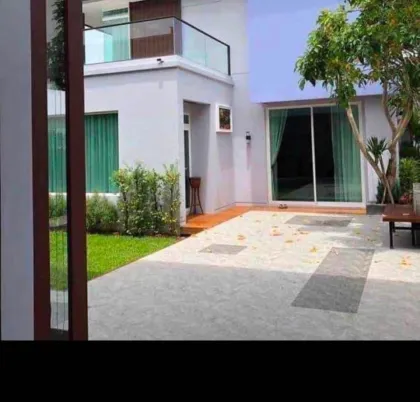 宽敞3卧3卫别墅出租，位于Koh Kaew