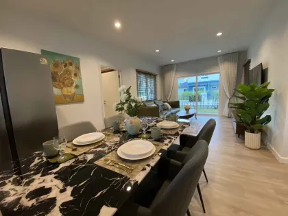 Maison de luxe neuve 3 chambres à louer à Saransiri Retreat Phuket